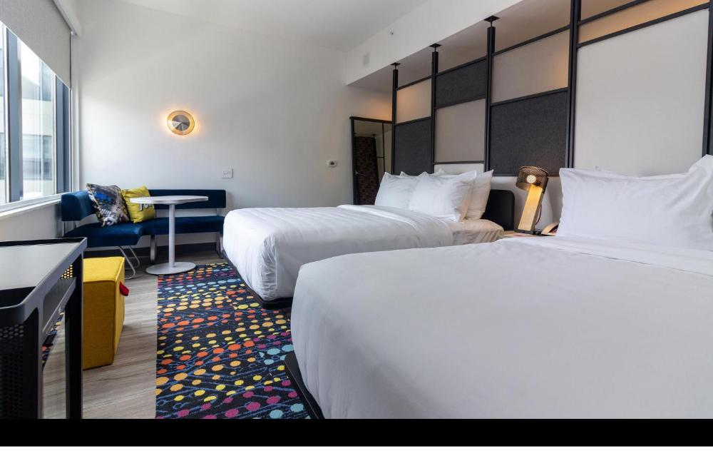 Aloft, Guest room, 2 Queen interior